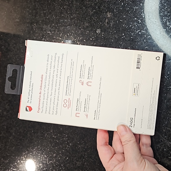 NIP - Hybrid Glass Screen Protector - Picture 2 of 5